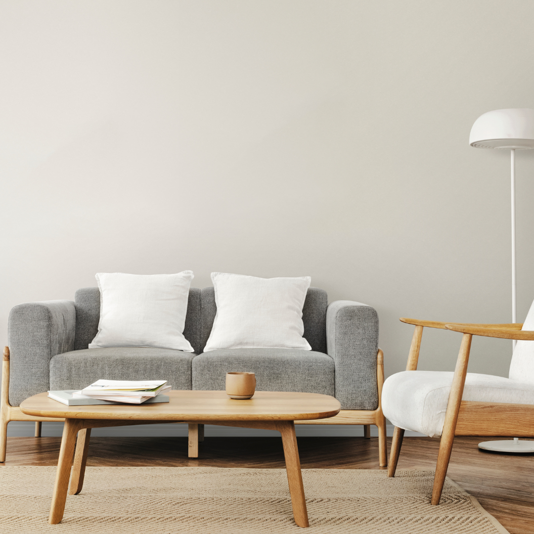 How to decorate a small living room to make it look bigger