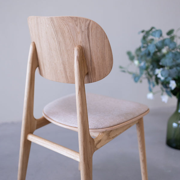 Pack of 2 or 4 Varde Dining Chairs, Solid Oak Wood Frame, Upholstery