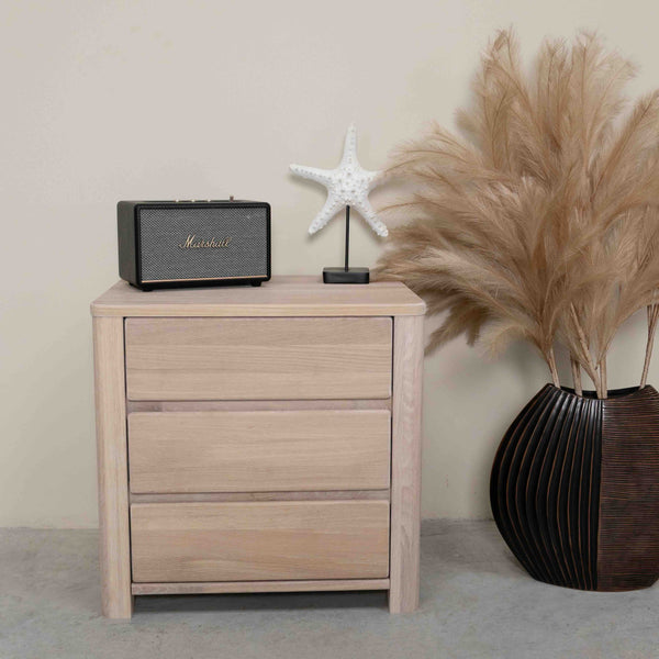 Elsa 30 oak solid wood coffee table, 56,4 x 44 x 55 cm. | NordicStory