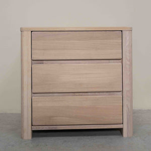 Elsa 30 oak solid wood coffee table, 56,4 x 44 x 55 cm. | NordicStory