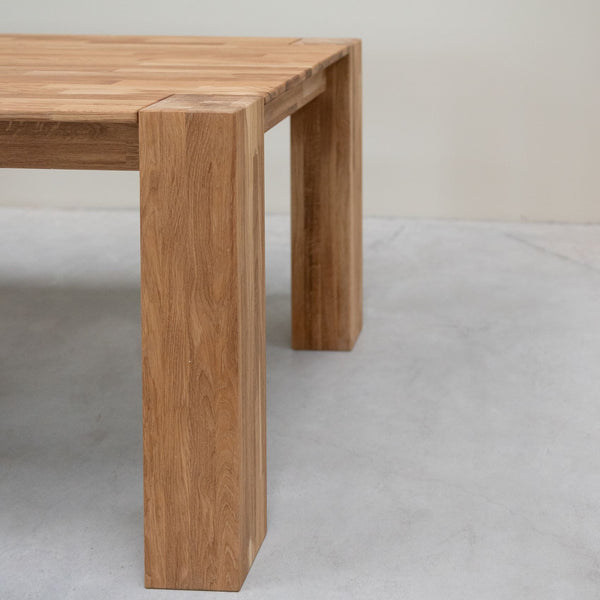 Dining table in solid oak Mauritz 3 OakStore NordicStory