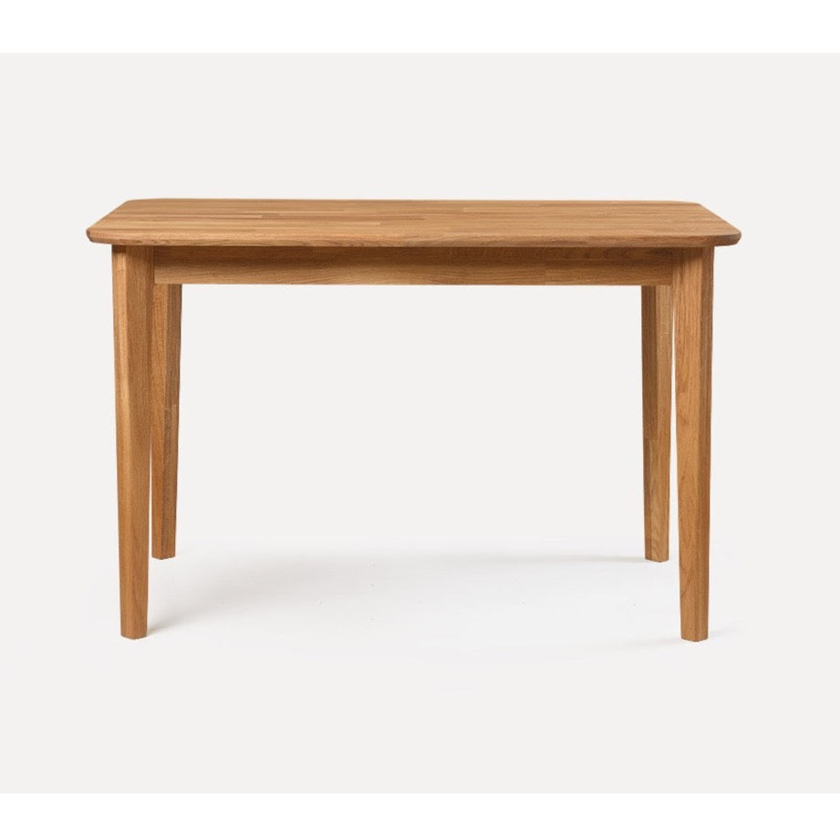 NordicStory Dining table in solid oak wood