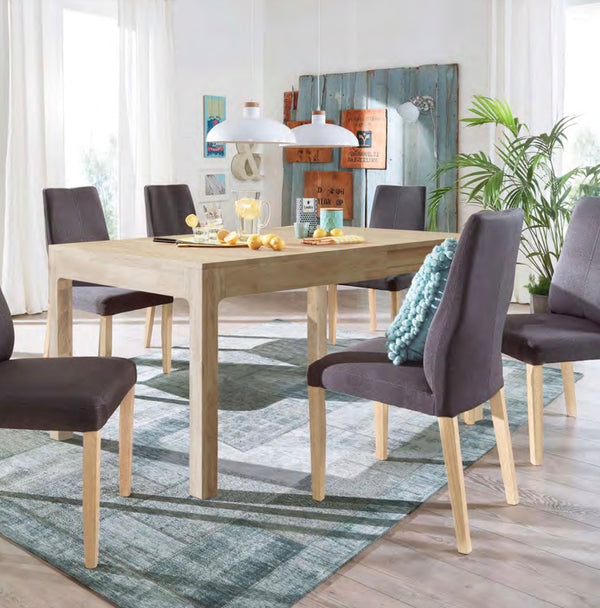 NordicStory Extending dining table made of solid oak wood