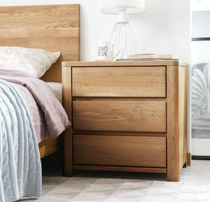 Elsa 30 oak solid wood coffee table, 56,4 x 44 x 55 cm. | NordicStory