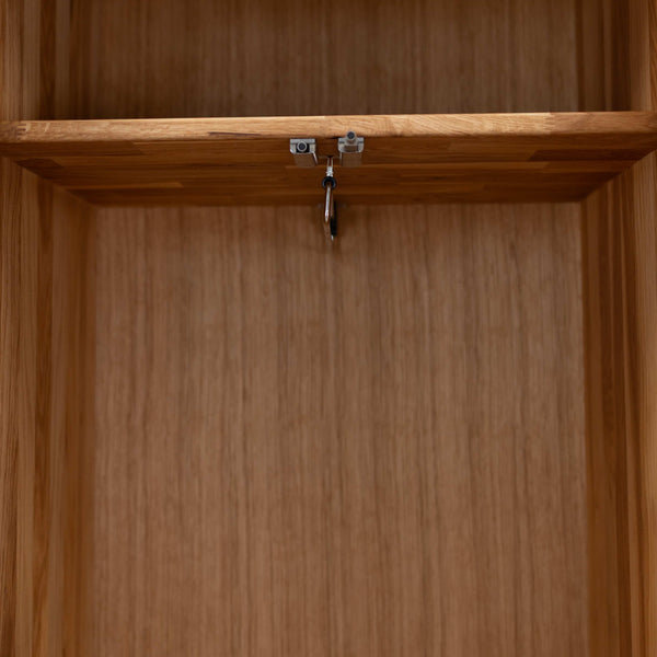 NordicStory Cabinet with 2 doors in solid oak Geneva, 60 x 45 x 200 cm.