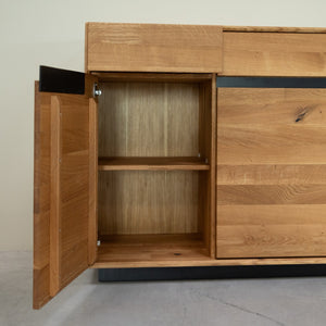 NordicStory Bremen oak solid wood sideboard, 180 x 42 x 90 cm.