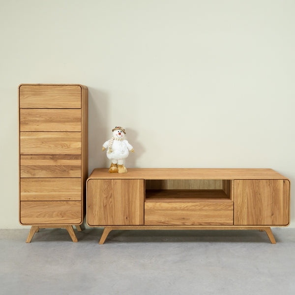 NordicStory TV stand in solid oak Geneva 2, 180 x 45 x 55 cm.