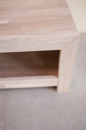 NordicStory TV stand in solid oak wood