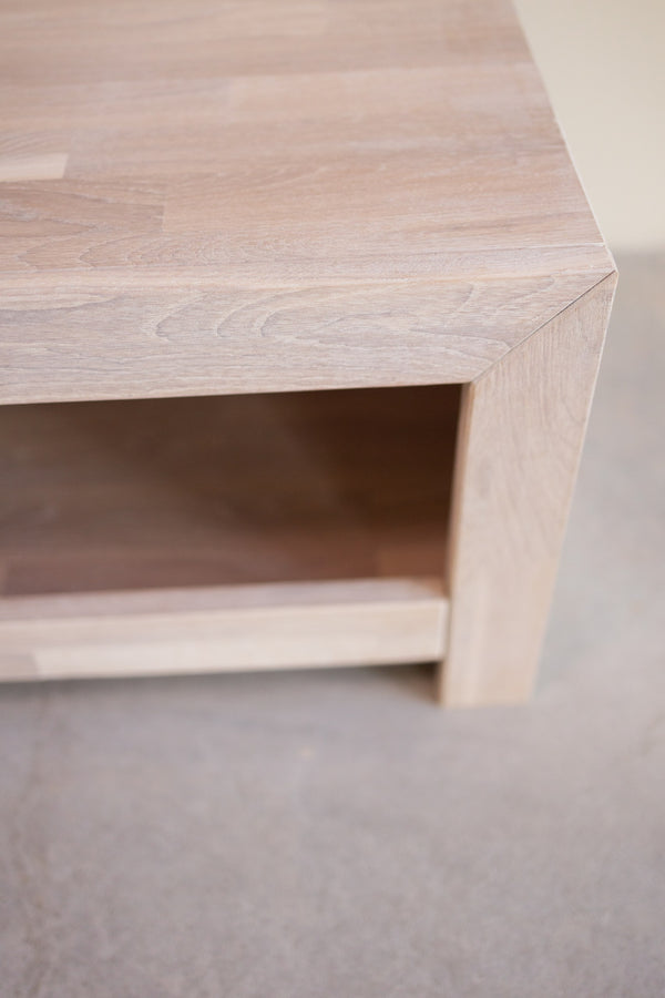 NordicStory TV stand in solid oak wood