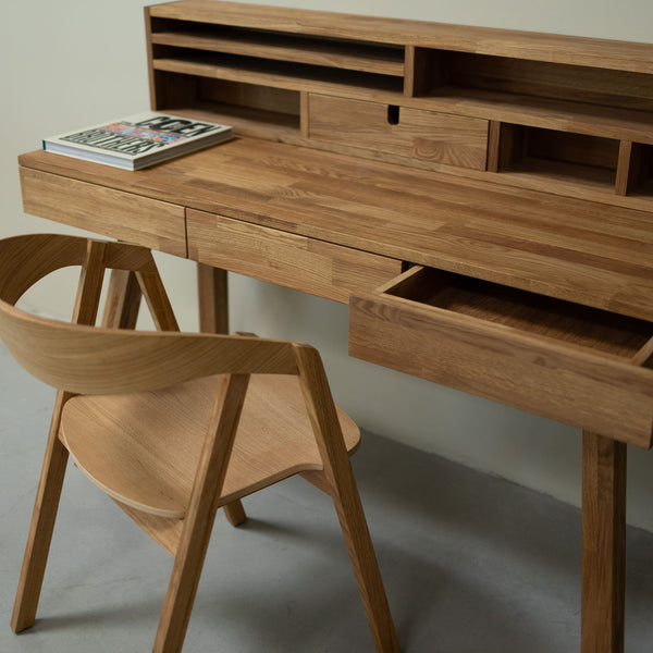 NordicStory Einstein 2 solid oak desk with floating shelf 140 x 55 x 106 cm (140 x 55 x 106 cm).