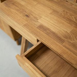 NordicStory Einstein 2 solid oak desk with floating shelf 140 x 55 x 106 cm (140 x 55 x 106 cm).