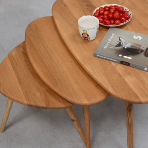 NordicStory Set of 3 apiables coffee tables in solid oak wood Geneva