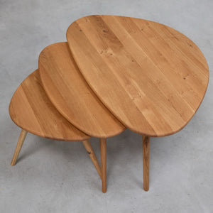 NordicStory Set of 3 apiables coffee tables in solid oak wood Geneva