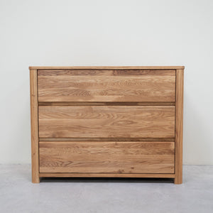 Elsa solid oak dresser chest of drawers