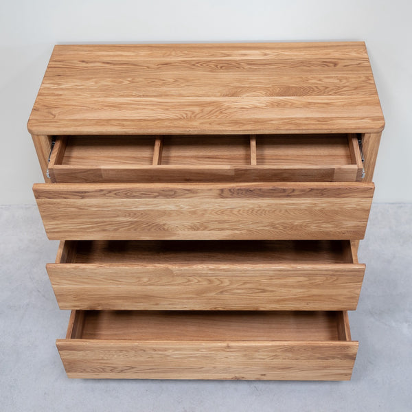Elsa solid oak dresser chest of drawers