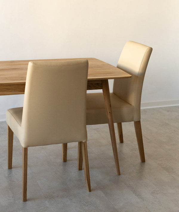 Pack of 2 or 4 Malaga Dining Chairs, Solid Oak Wood Frame, Beige Upholstery | NordicStory