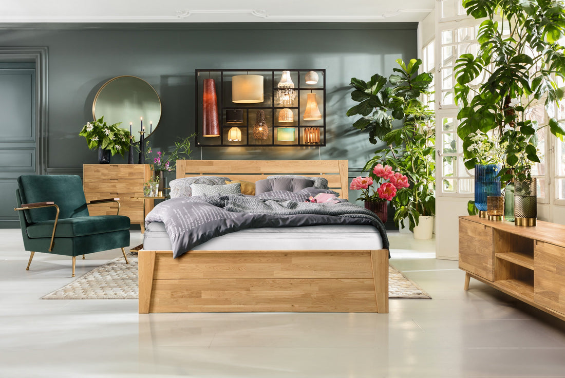 Main advantages of solid oak furniture