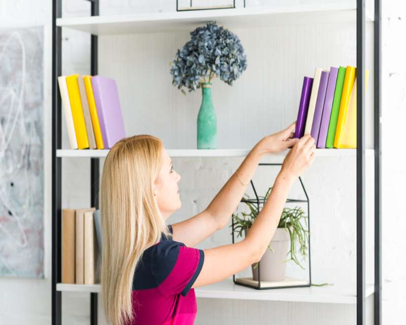 At what height should you hang the shelves