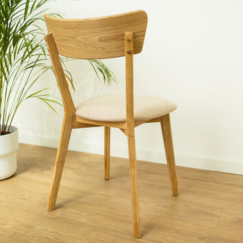 Pack of 2 or 4 Solid Oak Dining Chairs Diana Beige | NordicStory
