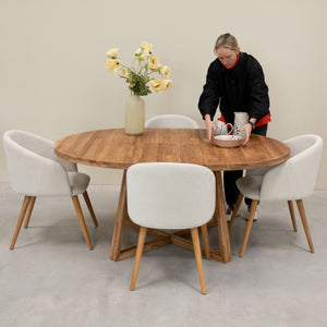 Solid oak armchair Ana with upholstery | VESKOR