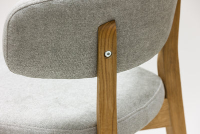 Pack of 2 or 4 Claus Solid Oak Dining Chairs, Gray or Brown upholstery | VESKOR
