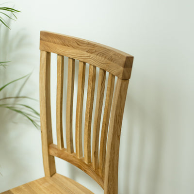 Pack of 2 or 4 Solid Oak Dining Chairs Provance | VESKOR