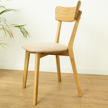 Pack of 2 or 4 Solid Oak Dining Chairs Diana Beige | NordicStory