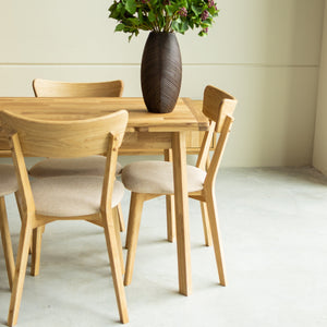 Pack of 2 or 4 Solid Oak Dining Chairs Diana Beige | NordicStory