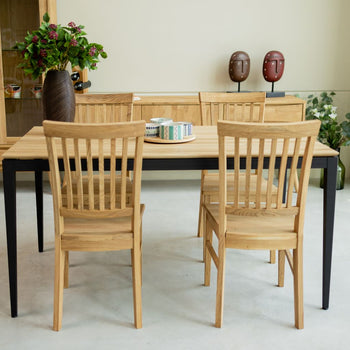 Pack of 2 or 4 Solid Oak Dining Chairs Provance | VESKOR