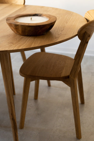 Pack of 2 or 4 Solid Oak Dining Chairs Isku | NordicStory
