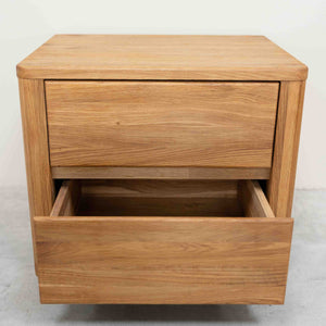 Elsa solid oak bedside table, 56,5 x 44 x 47 cm, NordicStory