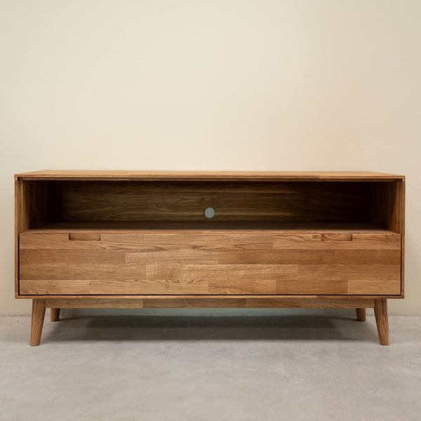 Solid oak TV stand Escandi 2 Roble.Store NordicStory