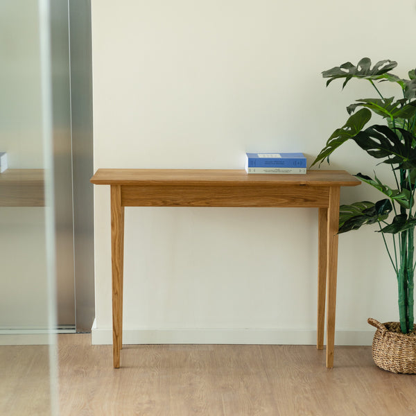 NordicStory Console in solid oak wood 