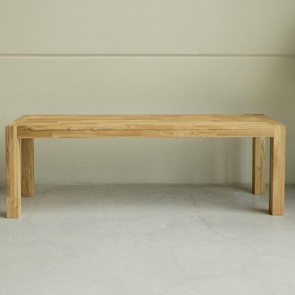 NordicStory Rustic dining bench in solid sustainable oak wood