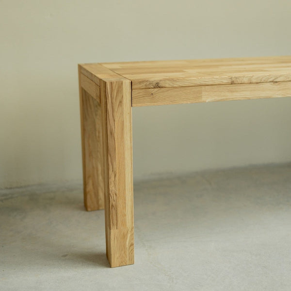 NordicStory Rustic bench in solid sustainable oak wood