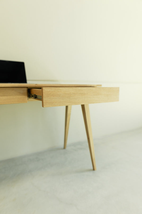  NordicStory Solid oak desk Berg