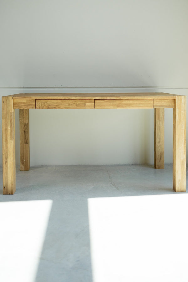 NordicStory Office desk in solid oak wood 
