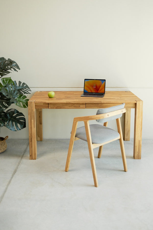 NordicStory Sustainable oak solid wood desk table
