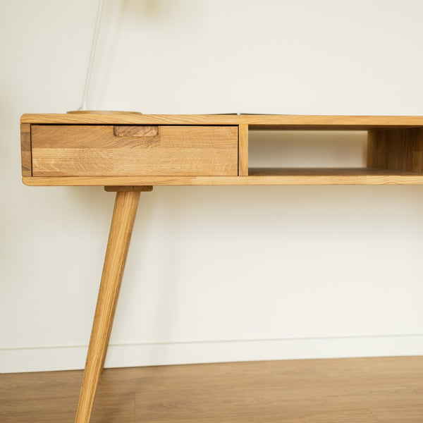 NordicStory Sustainable oak solid wood desk table