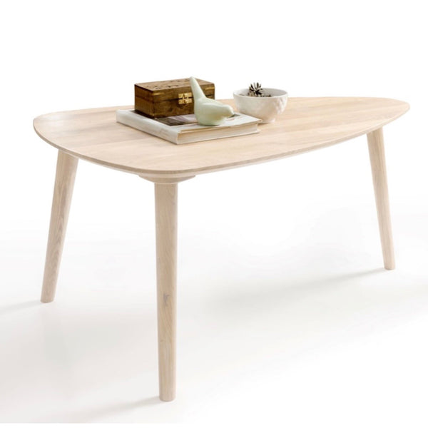 Stackable coffee tables in solid oak Escandi 2, 70 x 50 x 36 cm / 73.8 x 70 x 45 cm / 90 x 60 x 46 cm | NordicStory