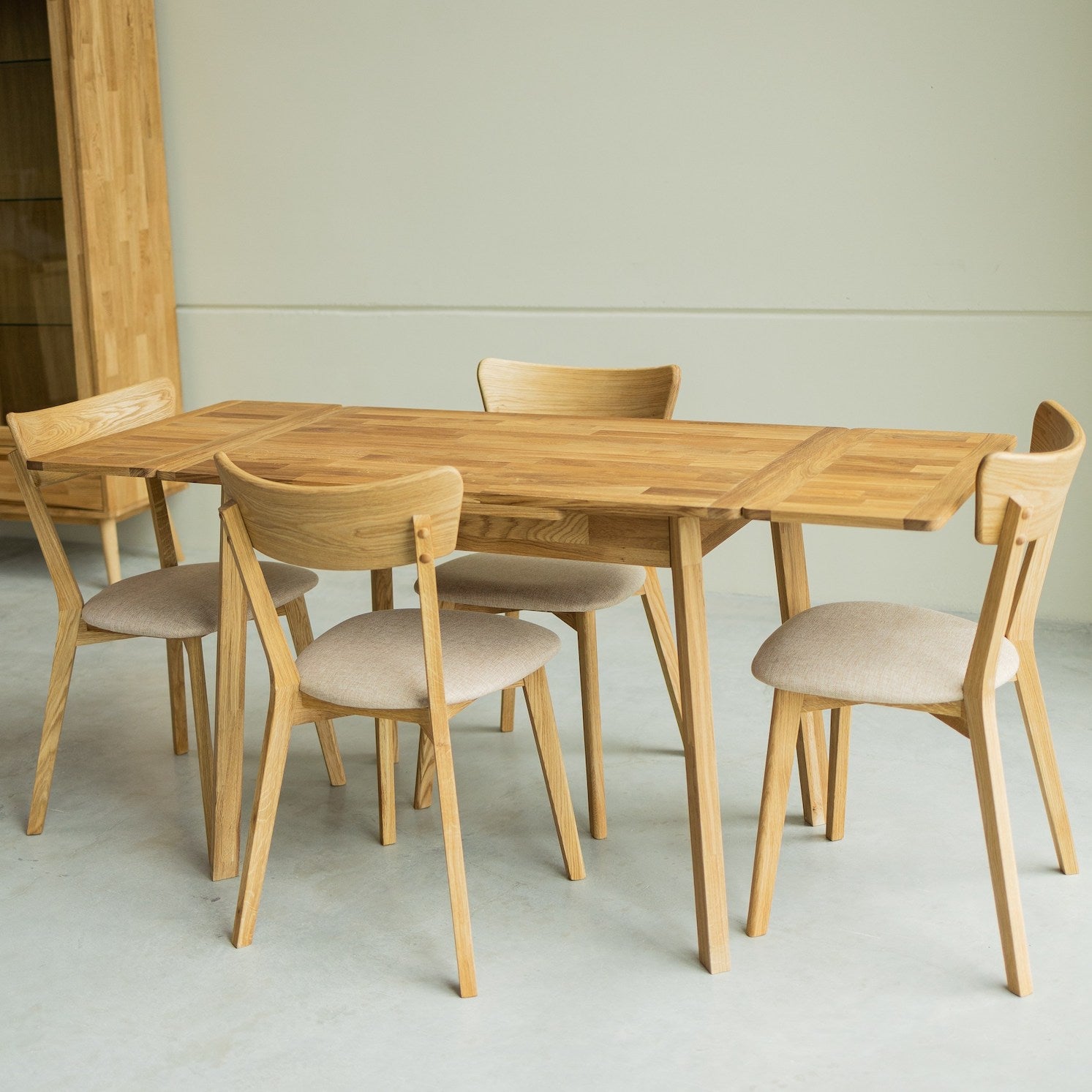 Solid wood kitchen tables Oak.Store