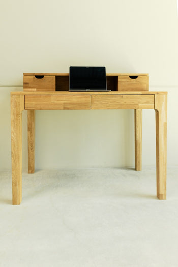 NordicStory Sustainable oak solid wood desk table