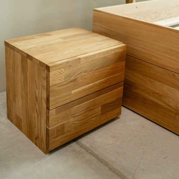 NordicStory Bedside table in solid sustainable oak wood