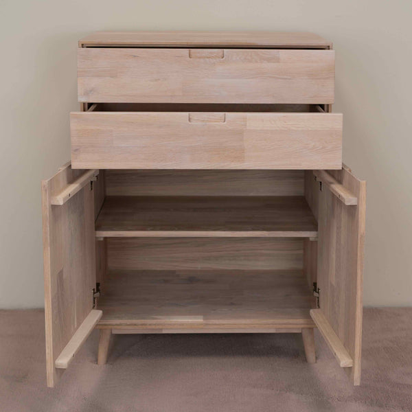 NordicStory Sinfonier Chest of drawers in solid oak Escandi 2 Oak.