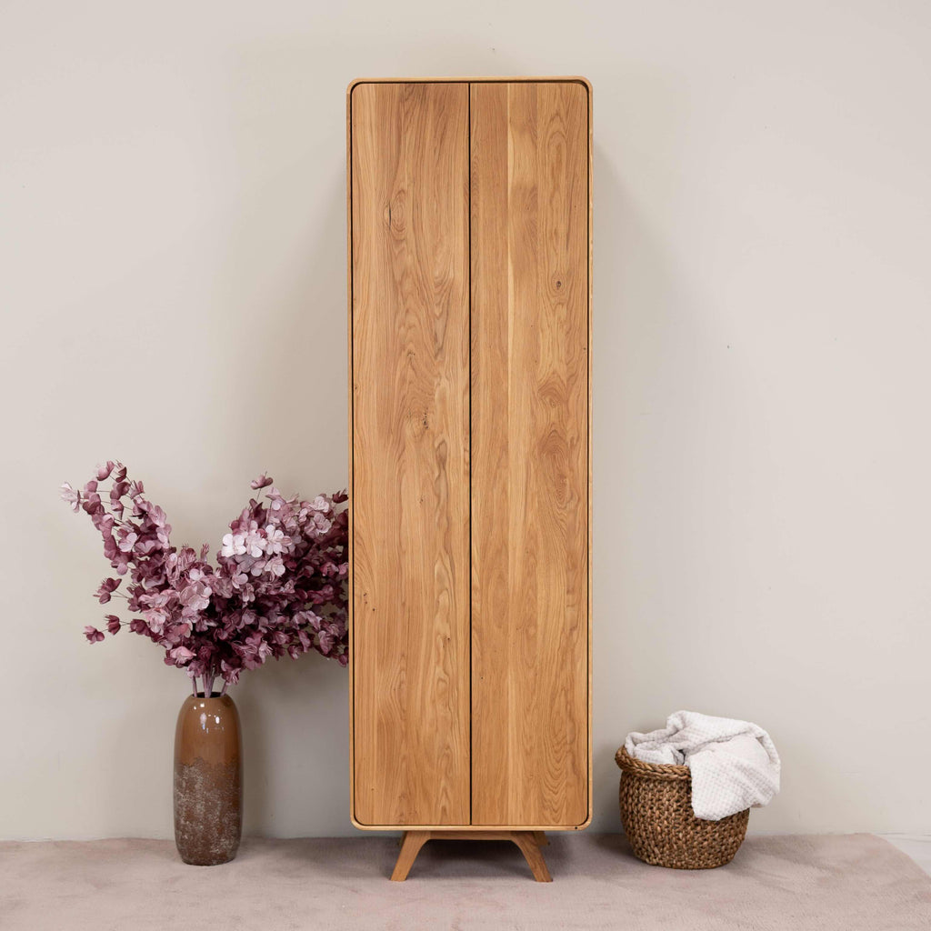 NordicStory Cabinet with 2 doors in solid oak Geneva, 60 x 45 x 200 cm.