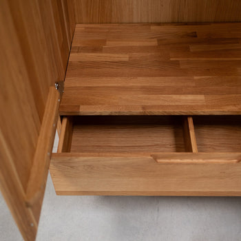 NordicStory Tron solid oak closet for clothes, 135 x 55 x 220 cm.