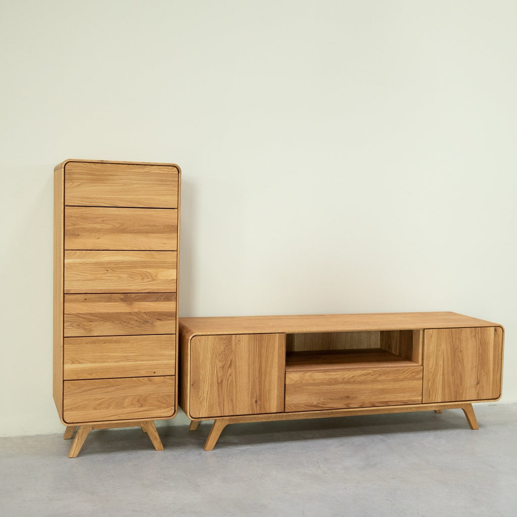 NordicStory Geneva 1 solid oak chest of drawers, 50 x 42 x 126 cm.