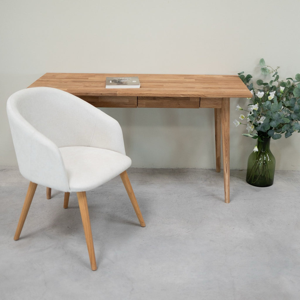 VESKOR Solid oak armchair Ana, upholstered in white