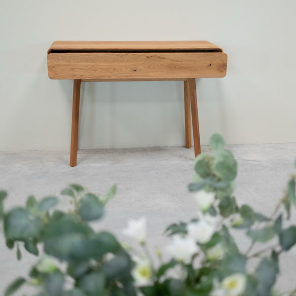 NordicStory Console dresser in solid oak Geneva, 110 x 35 x 80 cm.