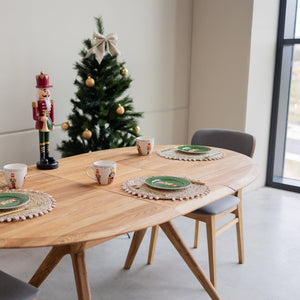 NordicStory Carmen extending dining table in solid oak wood